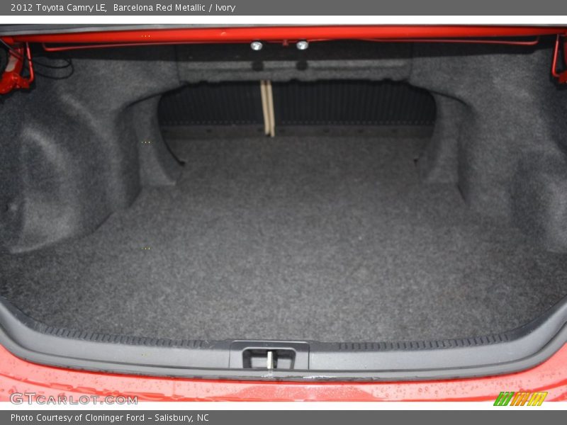 Barcelona Red Metallic / Ivory 2012 Toyota Camry LE
