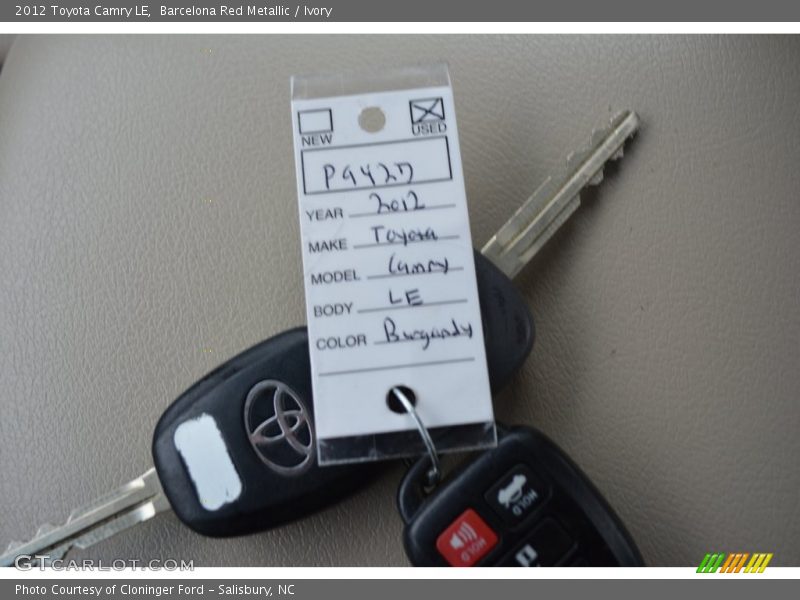 Barcelona Red Metallic / Ivory 2012 Toyota Camry LE