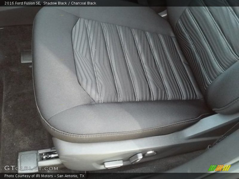 Shadow Black / Charcoal Black 2016 Ford Fusion SE