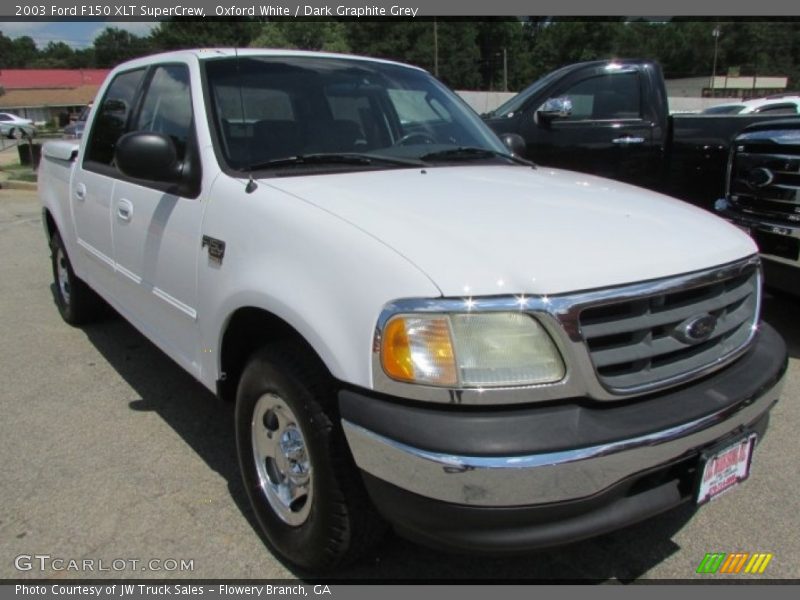Oxford White / Dark Graphite Grey 2003 Ford F150 XLT SuperCrew