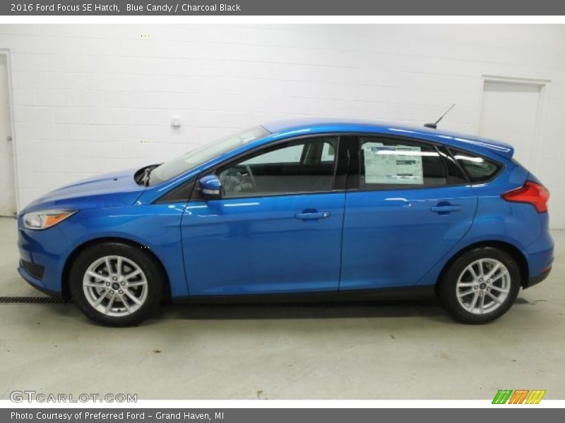  2016 Focus SE Hatch Blue Candy