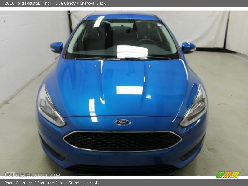 Blue Candy / Charcoal Black 2016 Ford Focus SE Hatch