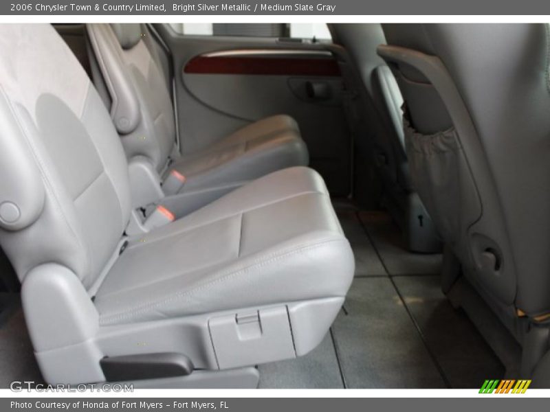 Bright Silver Metallic / Medium Slate Gray 2006 Chrysler Town & Country Limited