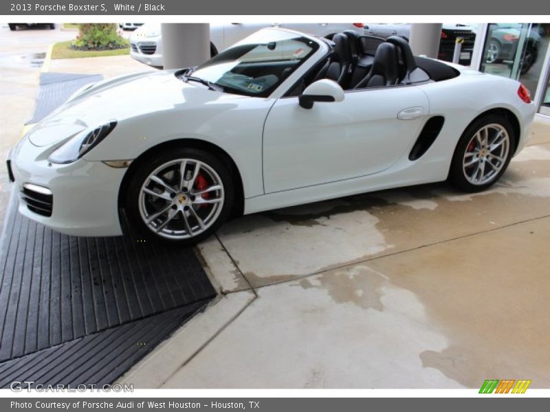 White / Black 2013 Porsche Boxster S