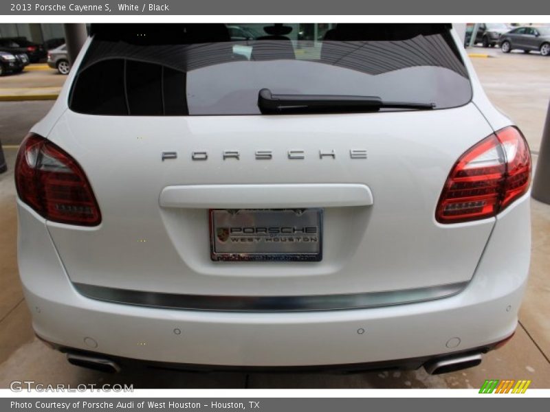 White / Black 2013 Porsche Cayenne S