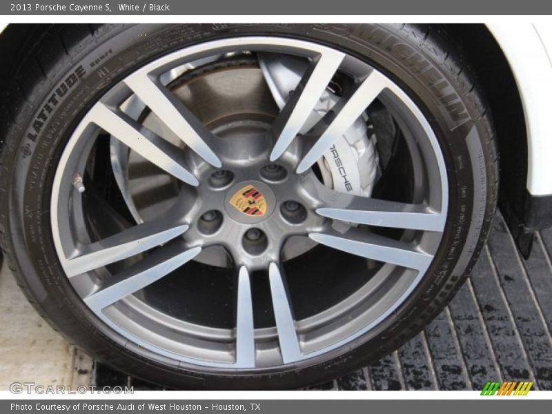 White / Black 2013 Porsche Cayenne S