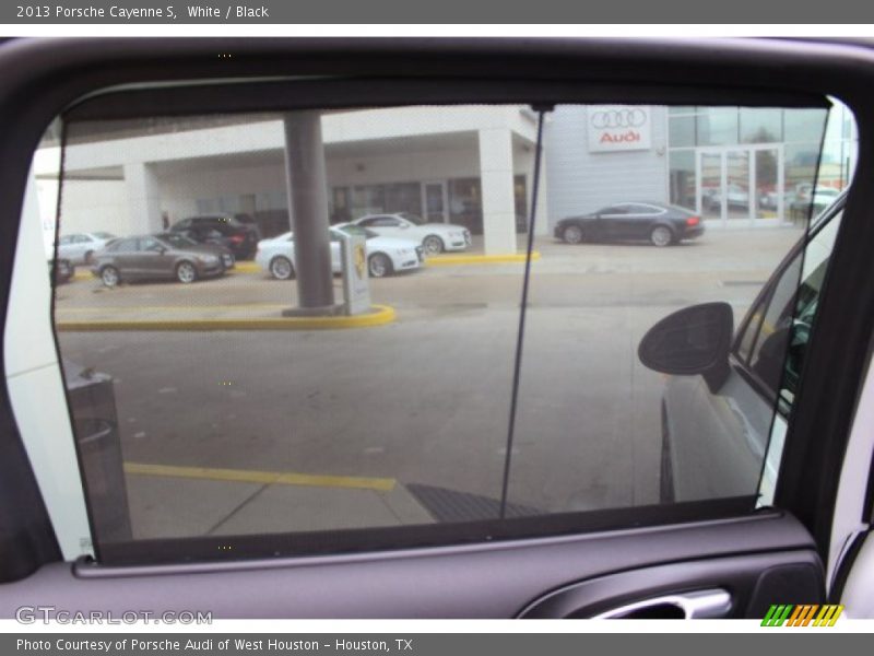 White / Black 2013 Porsche Cayenne S