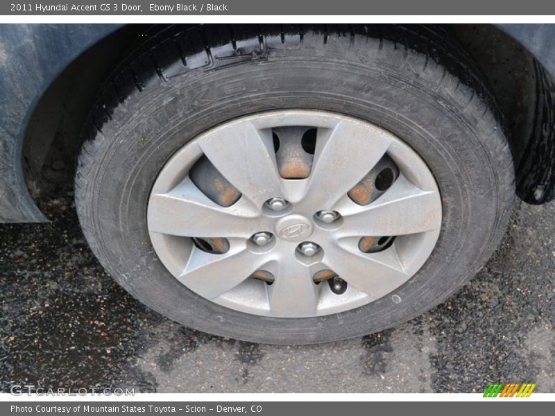 Ebony Black / Black 2011 Hyundai Accent GS 3 Door