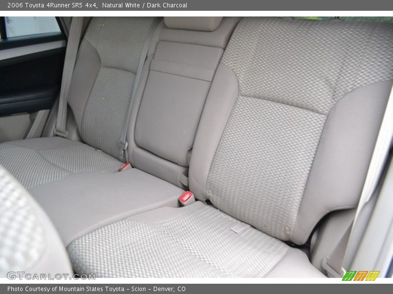 Natural White / Dark Charcoal 2006 Toyota 4Runner SR5 4x4