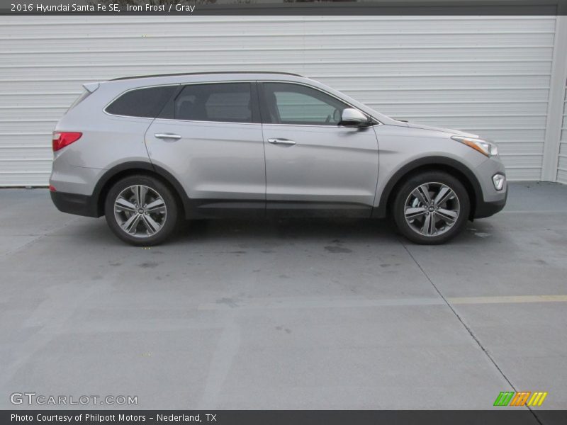  2016 Santa Fe SE Iron Frost