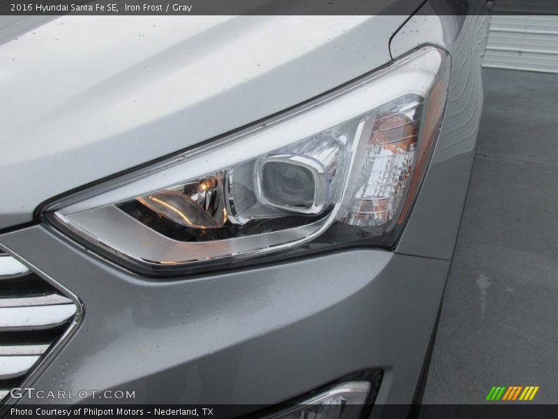Iron Frost / Gray 2016 Hyundai Santa Fe SE