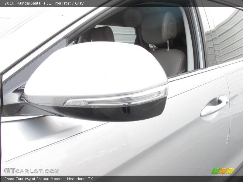 Iron Frost / Gray 2016 Hyundai Santa Fe SE
