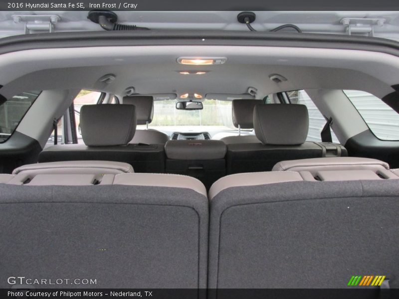 Iron Frost / Gray 2016 Hyundai Santa Fe SE