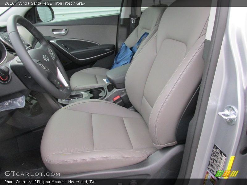 Iron Frost / Gray 2016 Hyundai Santa Fe SE