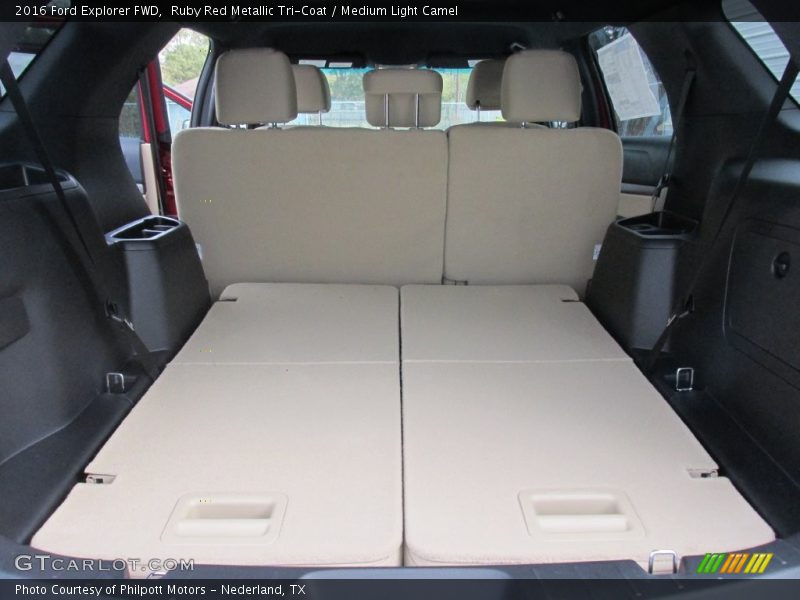  2016 Explorer FWD Trunk