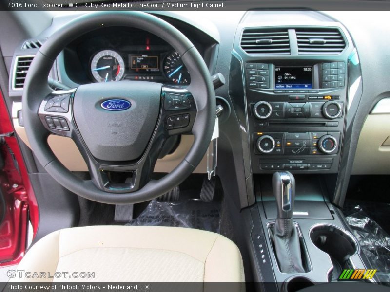 Dashboard of 2016 Explorer FWD