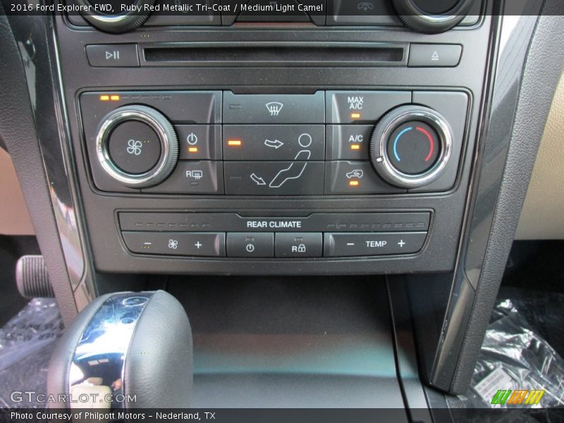 Controls of 2016 Explorer FWD