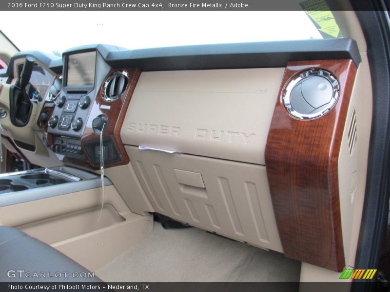 Dashboard of 2016 F250 Super Duty King Ranch Crew Cab 4x4
