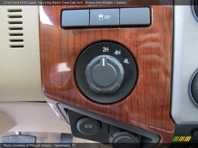 Controls of 2016 F250 Super Duty King Ranch Crew Cab 4x4