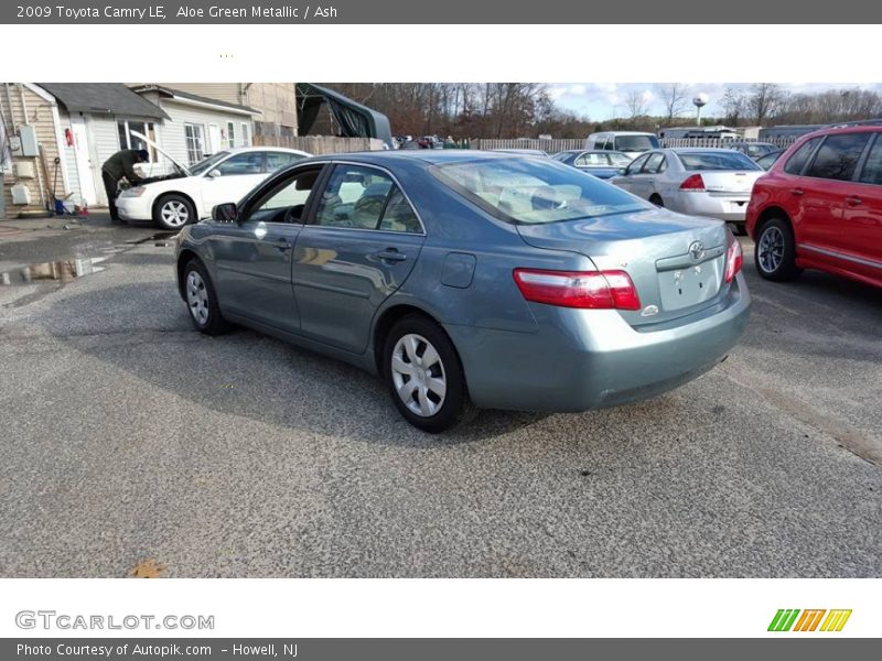 Aloe Green Metallic / Ash 2009 Toyota Camry LE