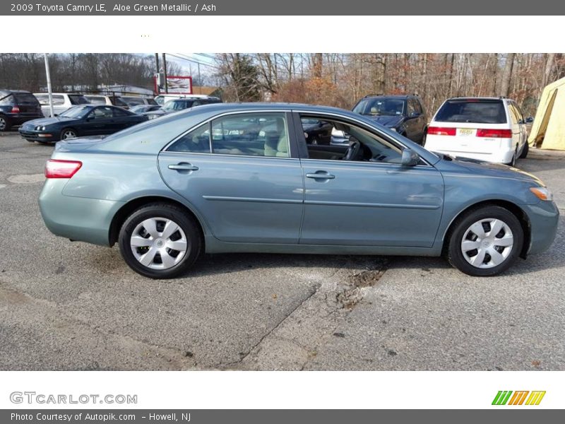 Aloe Green Metallic / Ash 2009 Toyota Camry LE
