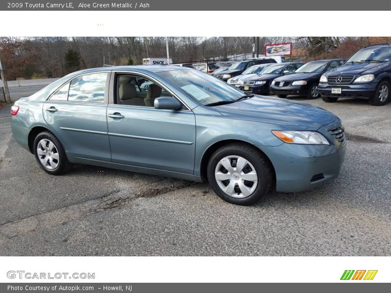 Aloe Green Metallic / Ash 2009 Toyota Camry LE