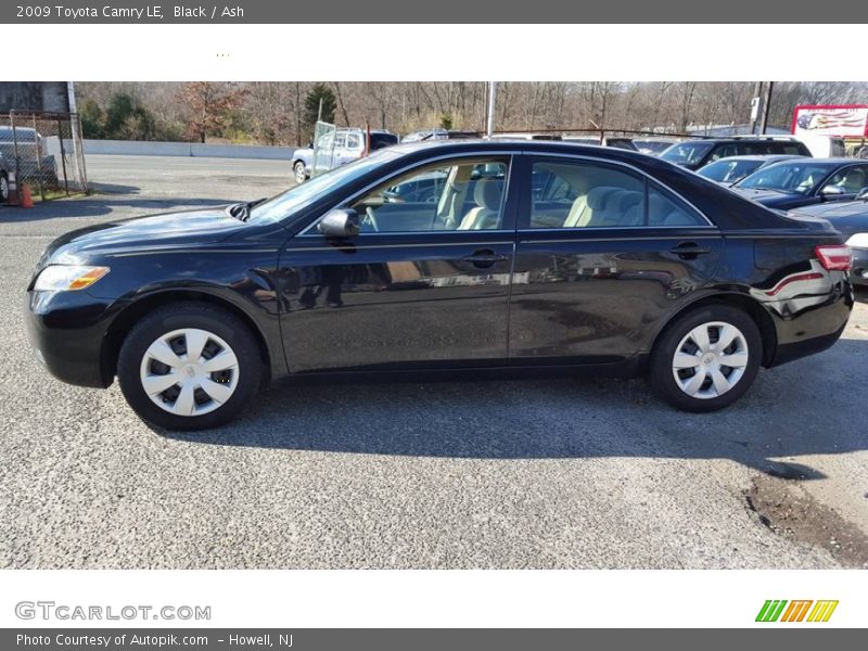 Black / Ash 2009 Toyota Camry LE