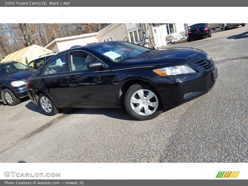 Black / Ash 2009 Toyota Camry LE
