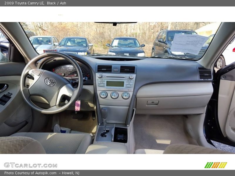 Black / Ash 2009 Toyota Camry LE