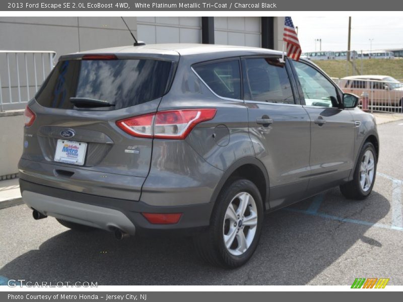 White Platinum Metallic Tri-Coat / Charcoal Black 2013 Ford Escape SE 2.0L EcoBoost 4WD