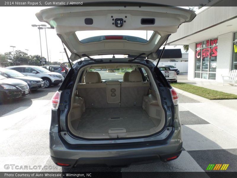 Gun Metallic / Almond 2014 Nissan Rogue S