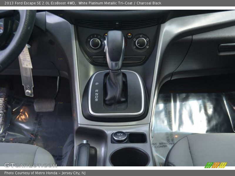 White Platinum Metallic Tri-Coat / Charcoal Black 2013 Ford Escape SE 2.0L EcoBoost 4WD