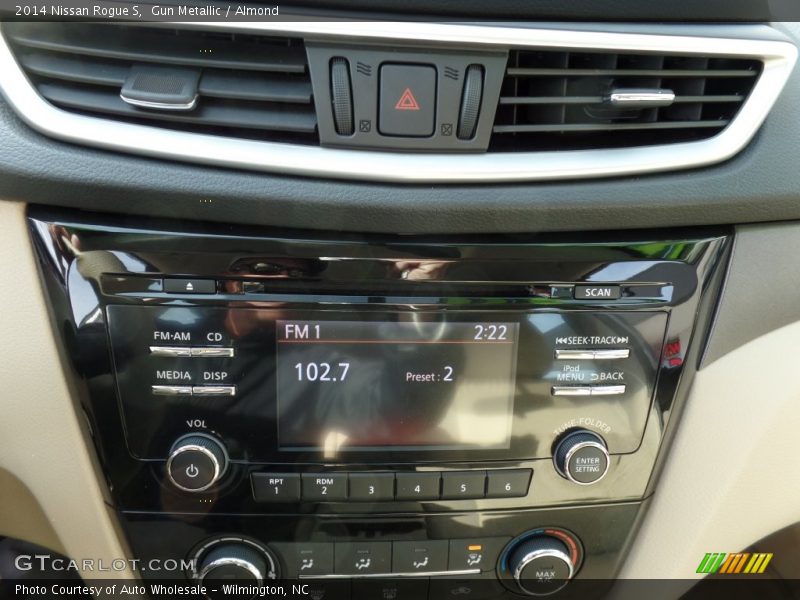 Gun Metallic / Almond 2014 Nissan Rogue S