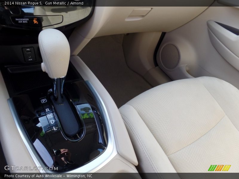 Gun Metallic / Almond 2014 Nissan Rogue S