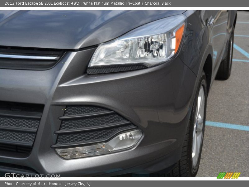 White Platinum Metallic Tri-Coat / Charcoal Black 2013 Ford Escape SE 2.0L EcoBoost 4WD