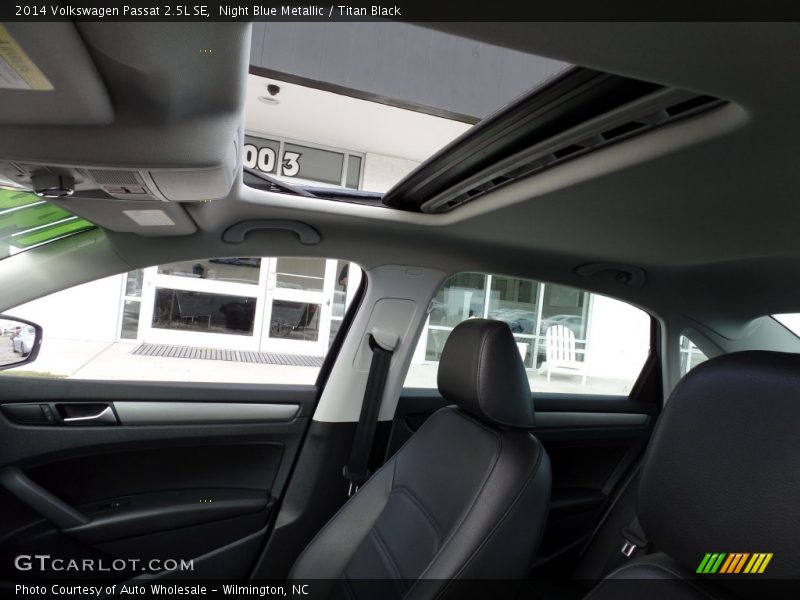 Night Blue Metallic / Titan Black 2014 Volkswagen Passat 2.5L SE