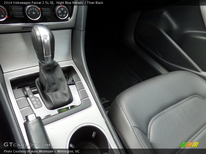 Night Blue Metallic / Titan Black 2014 Volkswagen Passat 2.5L SE