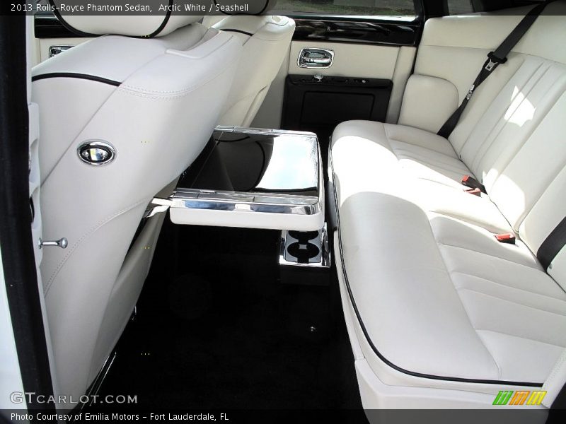 Arctic White / Seashell 2013 Rolls-Royce Phantom Sedan