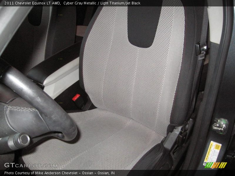 Cyber Gray Metallic / Light Titanium/Jet Black 2011 Chevrolet Equinox LT AWD