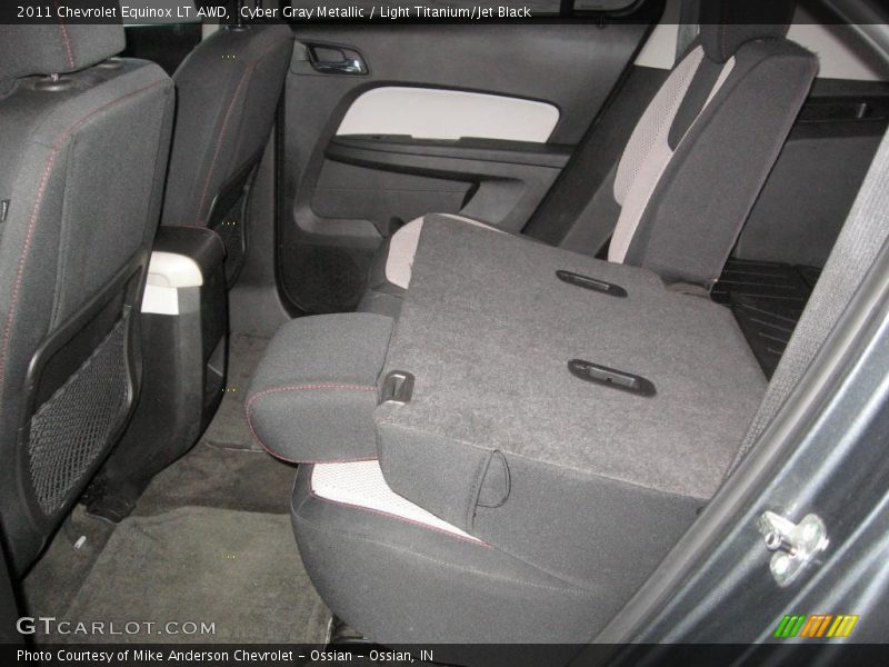 Cyber Gray Metallic / Light Titanium/Jet Black 2011 Chevrolet Equinox LT AWD