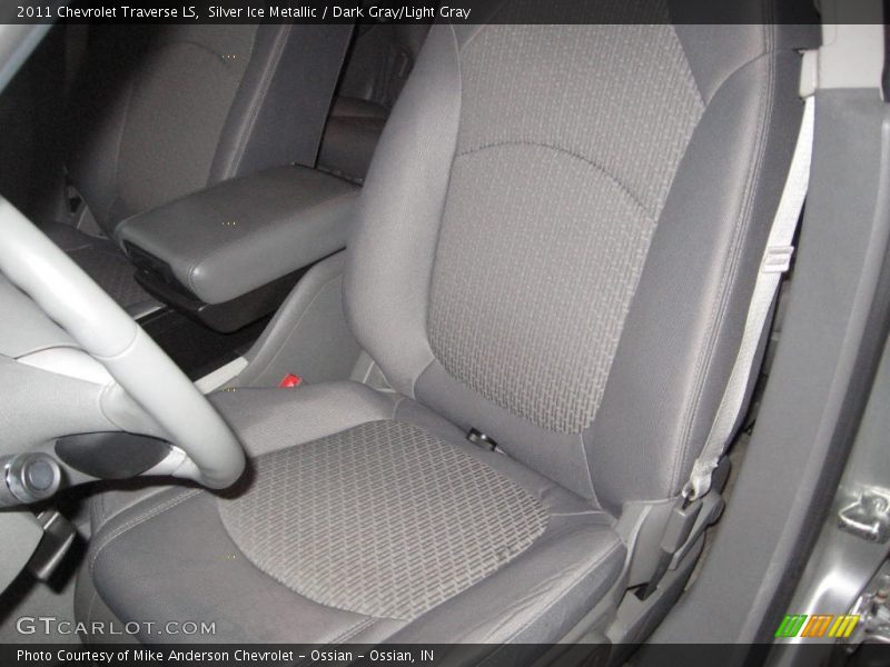 Silver Ice Metallic / Dark Gray/Light Gray 2011 Chevrolet Traverse LS