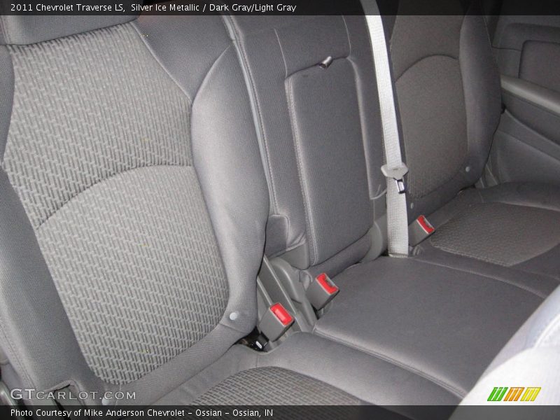 Silver Ice Metallic / Dark Gray/Light Gray 2011 Chevrolet Traverse LS