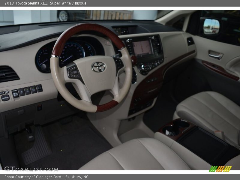 Super White / Bisque 2013 Toyota Sienna XLE
