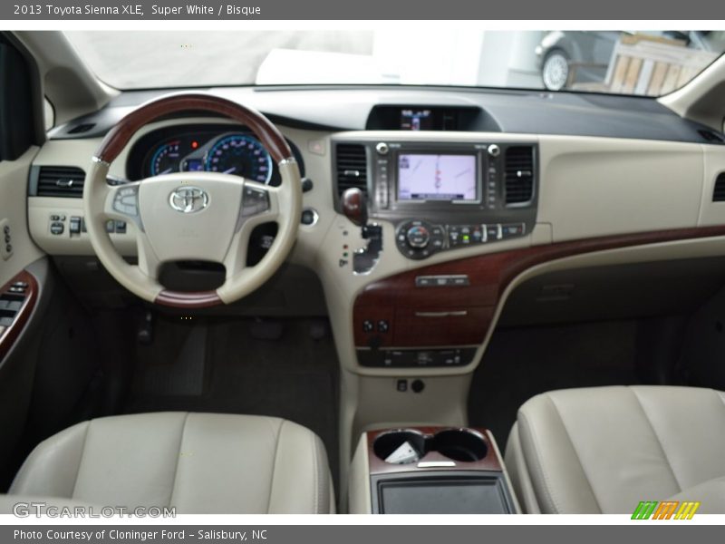 Super White / Bisque 2013 Toyota Sienna XLE