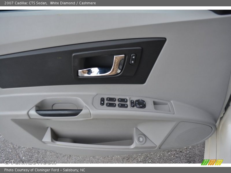White Diamond / Cashmere 2007 Cadillac CTS Sedan