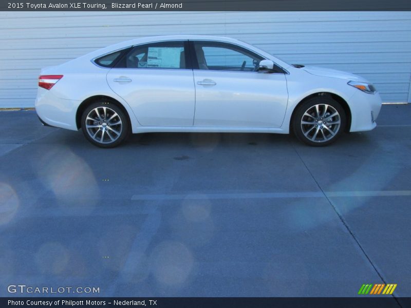 Blizzard Pearl / Almond 2015 Toyota Avalon XLE Touring