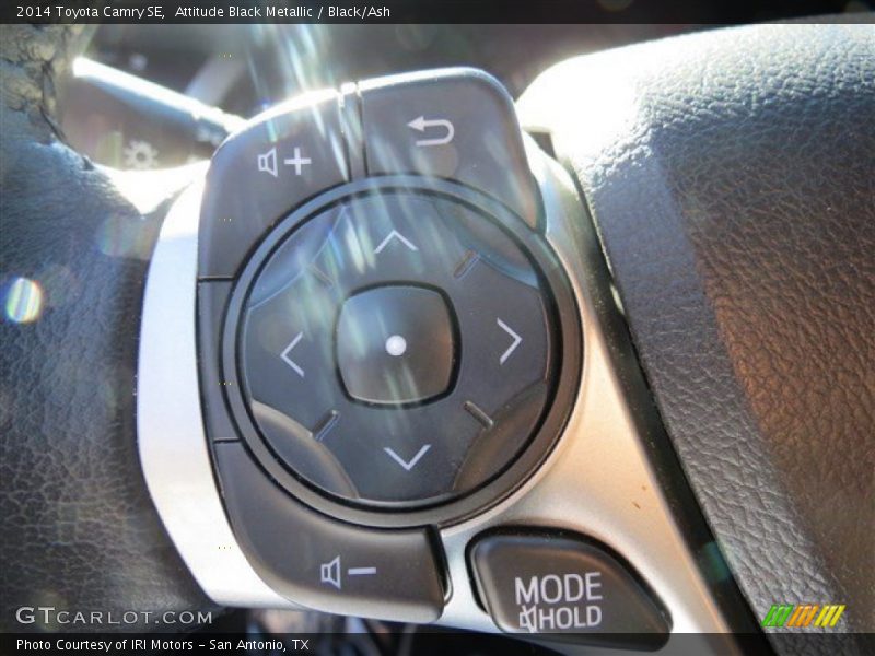 Attitude Black Metallic / Black/Ash 2014 Toyota Camry SE