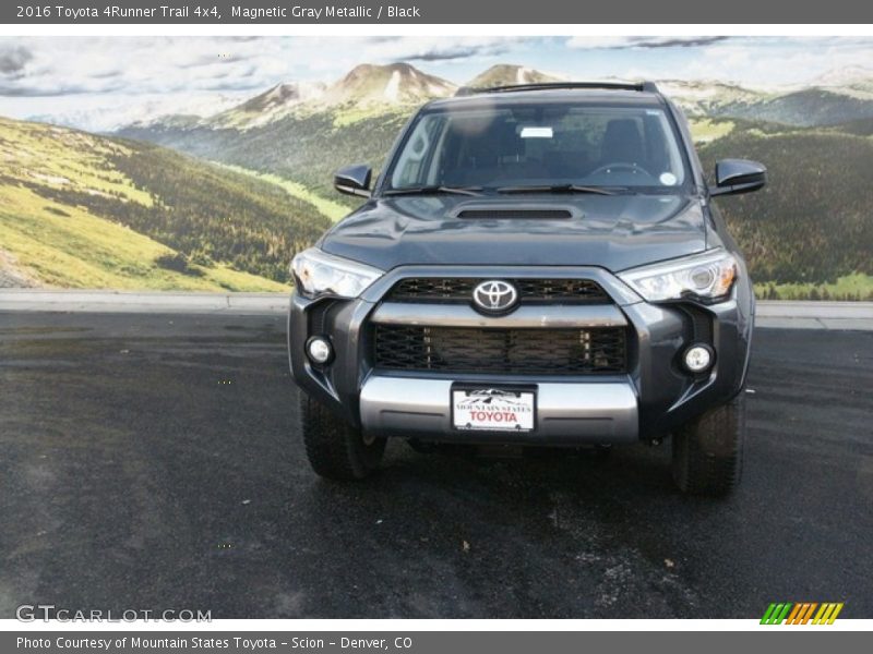 Magnetic Gray Metallic / Black 2016 Toyota 4Runner Trail 4x4
