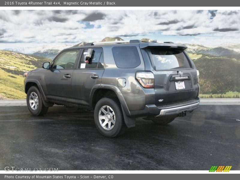 Magnetic Gray Metallic / Black 2016 Toyota 4Runner Trail 4x4