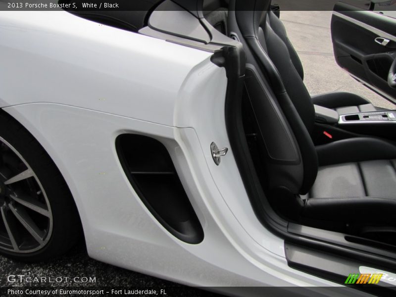 White / Black 2013 Porsche Boxster S